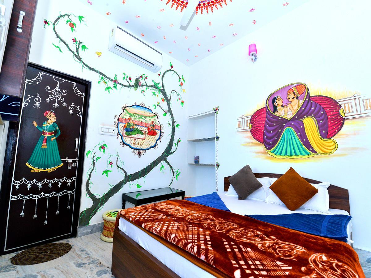 L G Guest House ジョードプル 部屋 写真
