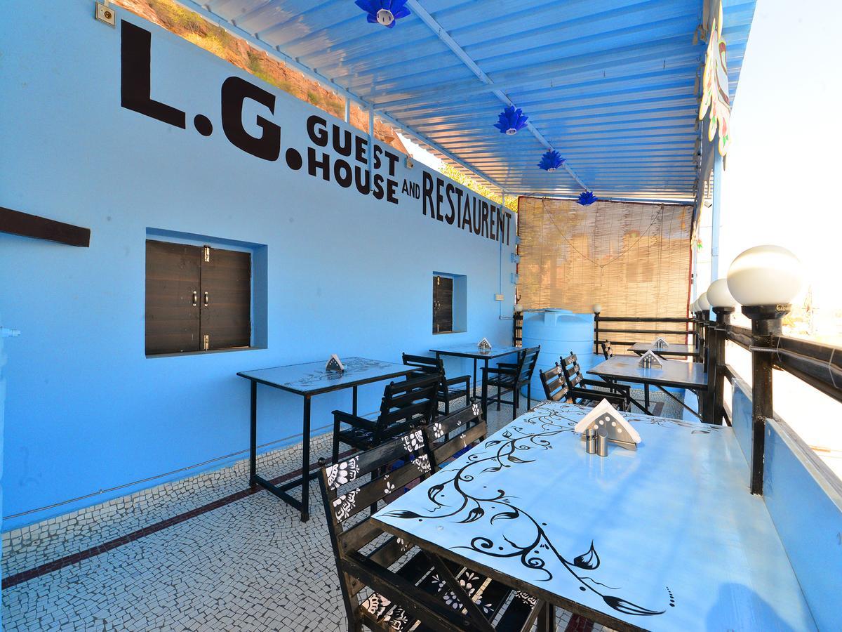 L G Guest House ジョードプル 部屋 写真