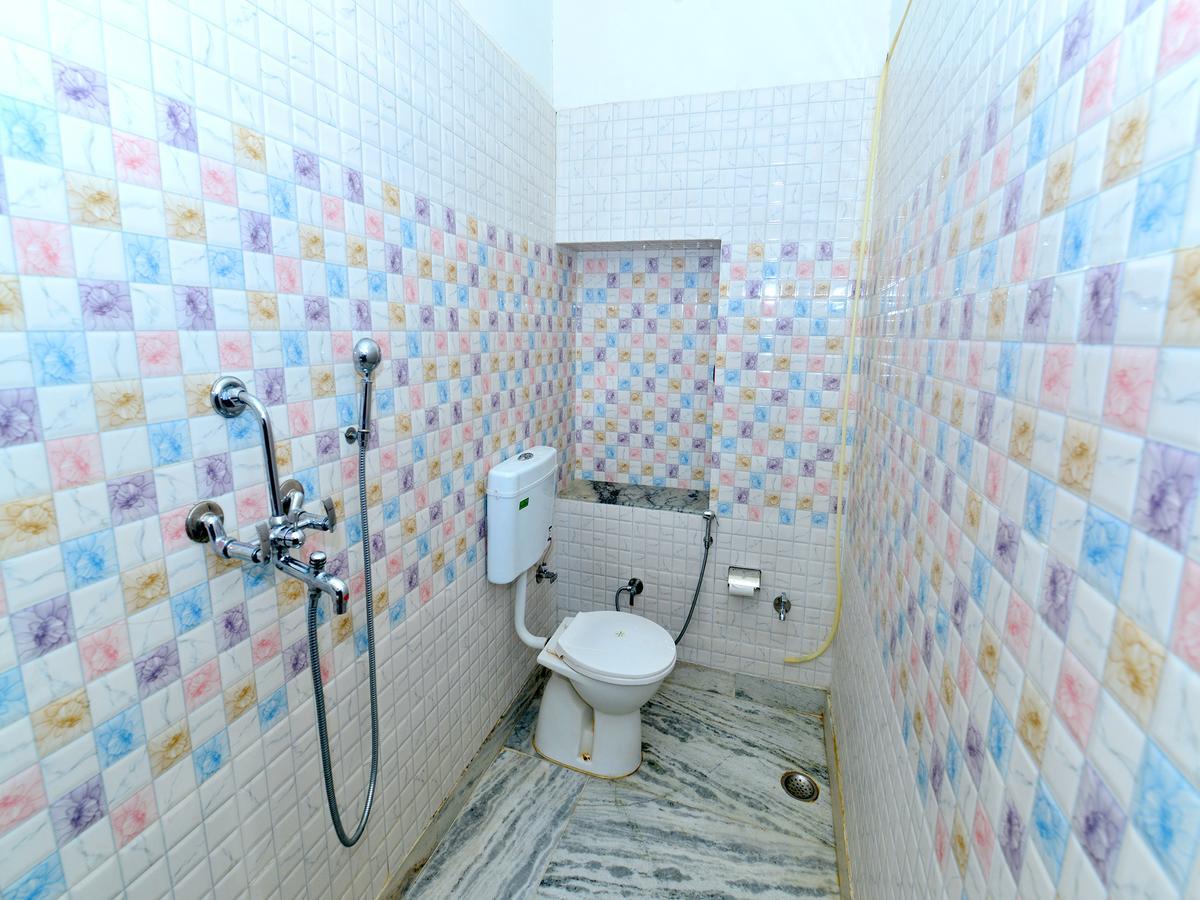 L G Guest House ジョードプル 部屋 写真