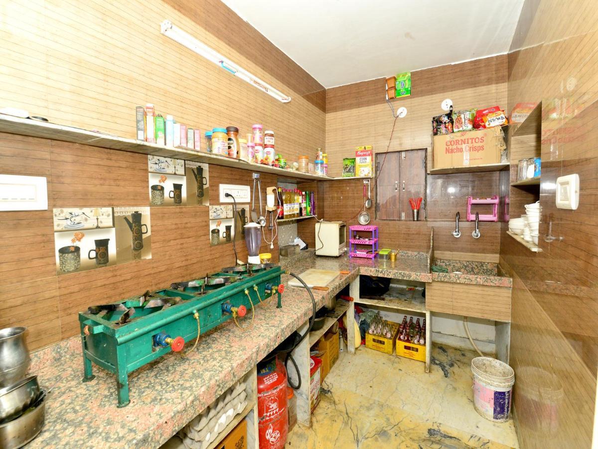 L G Guest House ジョードプル 部屋 写真