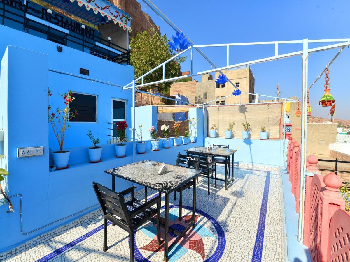 L G Guest House ジョードプル 部屋 写真